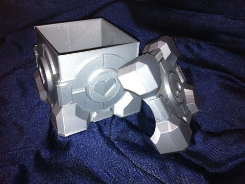 Companion Cube Gift box 3D model