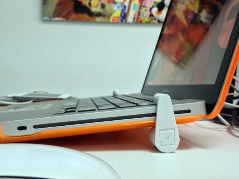 MacBook Pro support 3D model