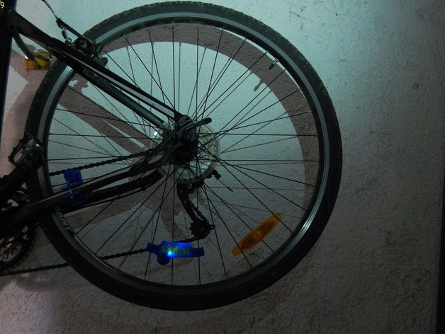 3D Bike wheel induction safety light model