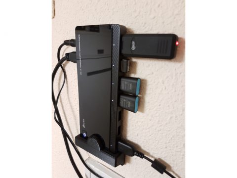 Wall Mount for the "TP-Link UH720" USB HUB 3D model