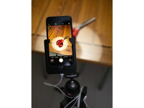 iPhone 8, 7 & 6 mount for Camera tripod 3D model