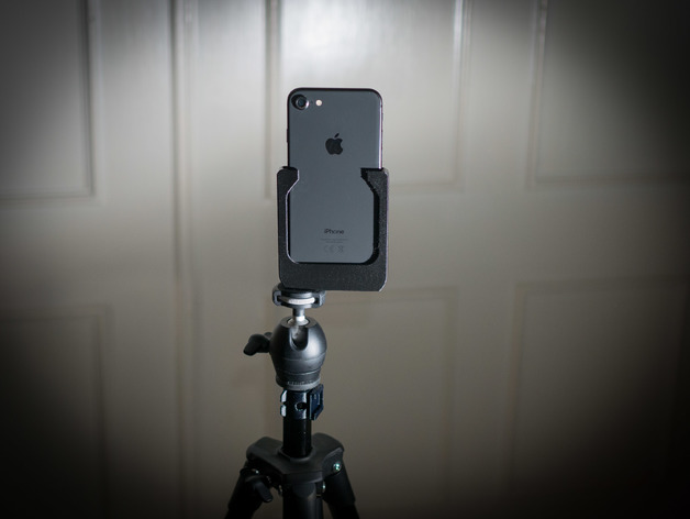 iPhone 8, 7 & 6 mount for Camera tripod
