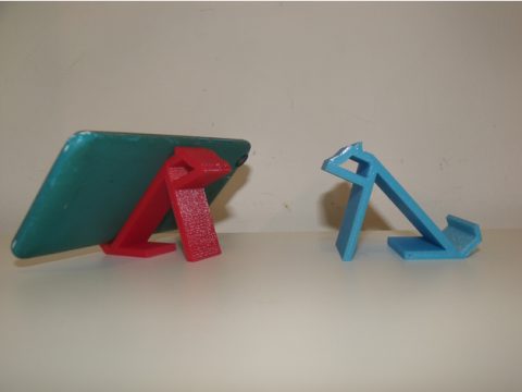 The Husky Phone Stand 3D model