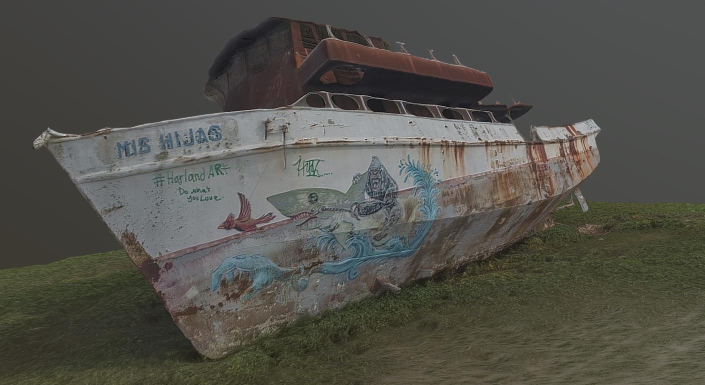 Abandoned washed up boat (photogrammetry)