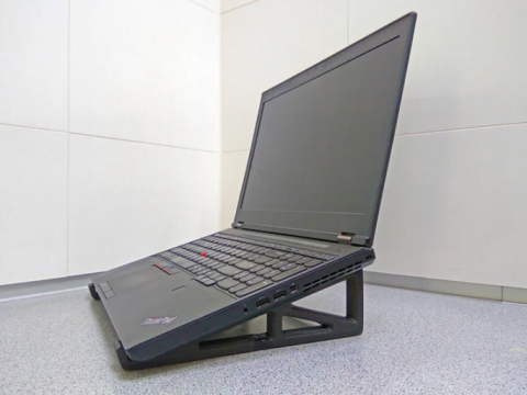 (Voronoi) Laptop Stand