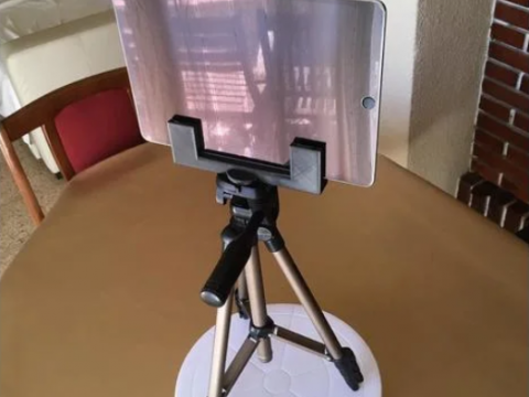Adaptador Tablet para trípode Hama
