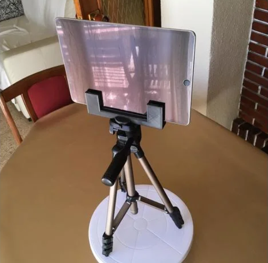 Adaptador Tablet para trípode Hama