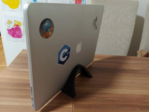 MacBook Pro 2015 Stand