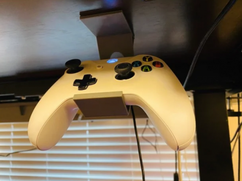 Xbox One Controller - under desk holder