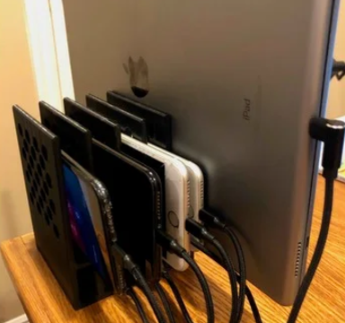 5 Device Charging Station