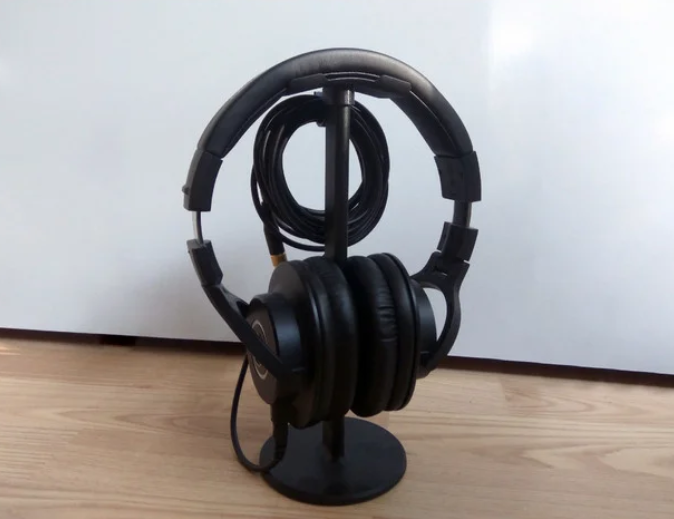 Headphone Stand Cable Holder
