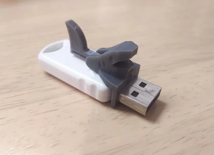 Shark USB remover