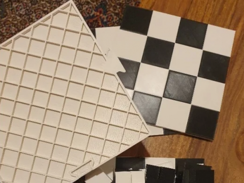 Chessboard - Click into place, Four piece, Large 40x40cm