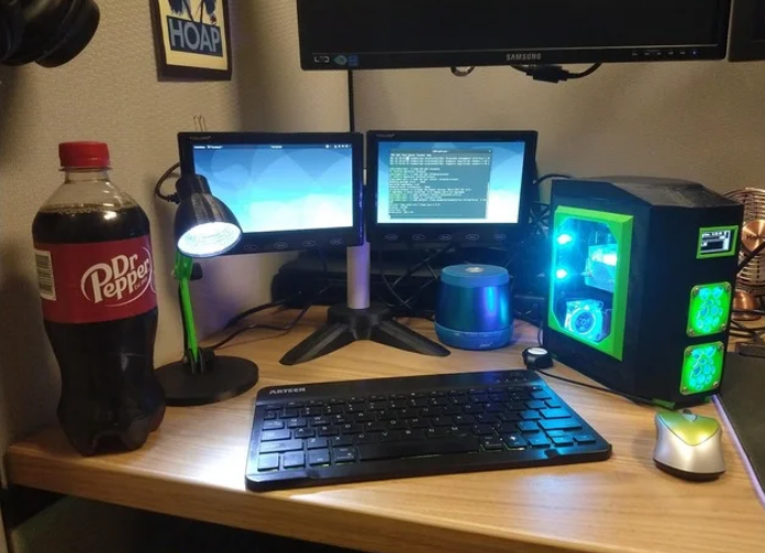 Mini Pi Desktop