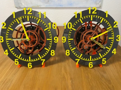 Silent Wall and Desk Clock