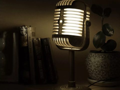 Retro microphone lamp