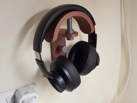 Studio Headphone Holder