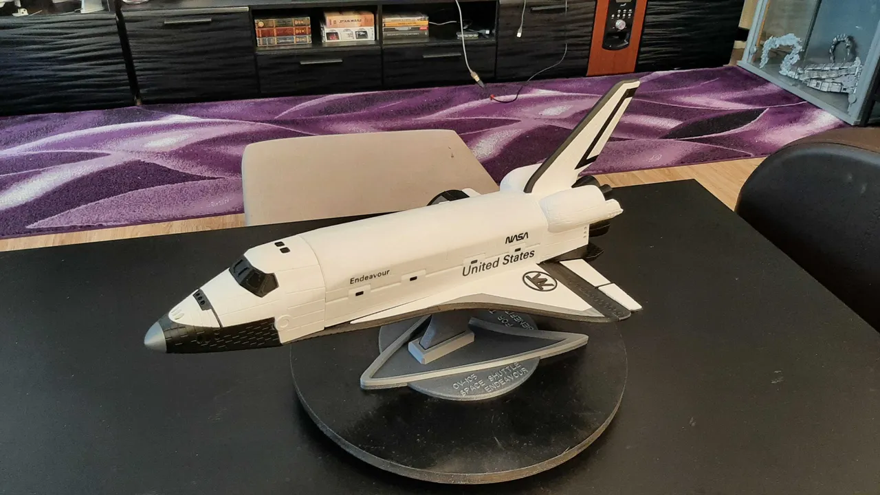 Space Shuttle Endeavour 3d model