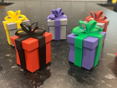 Fortnite Gift Box 3d model