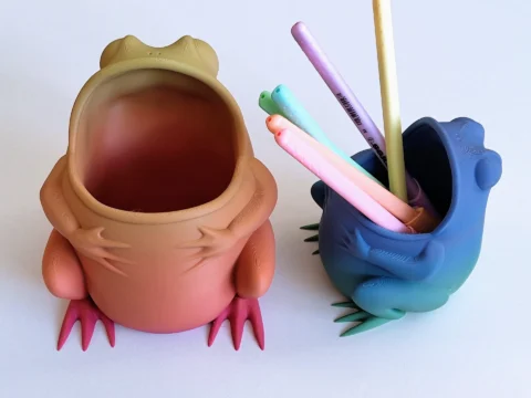 Frog / pencil holder 3d model