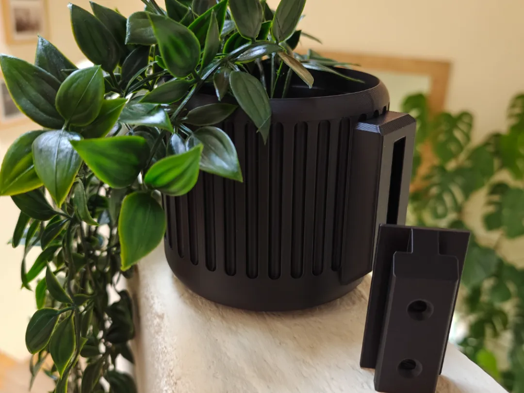 Wall Mount Planter 3d model