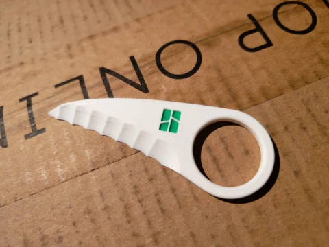 Box opener plastic knife with teeth and bambu logo 3d model