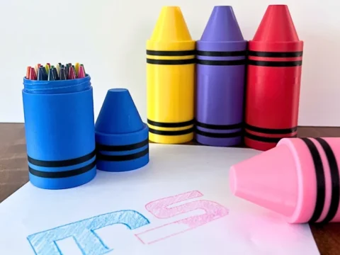 Crayon Container 3d model