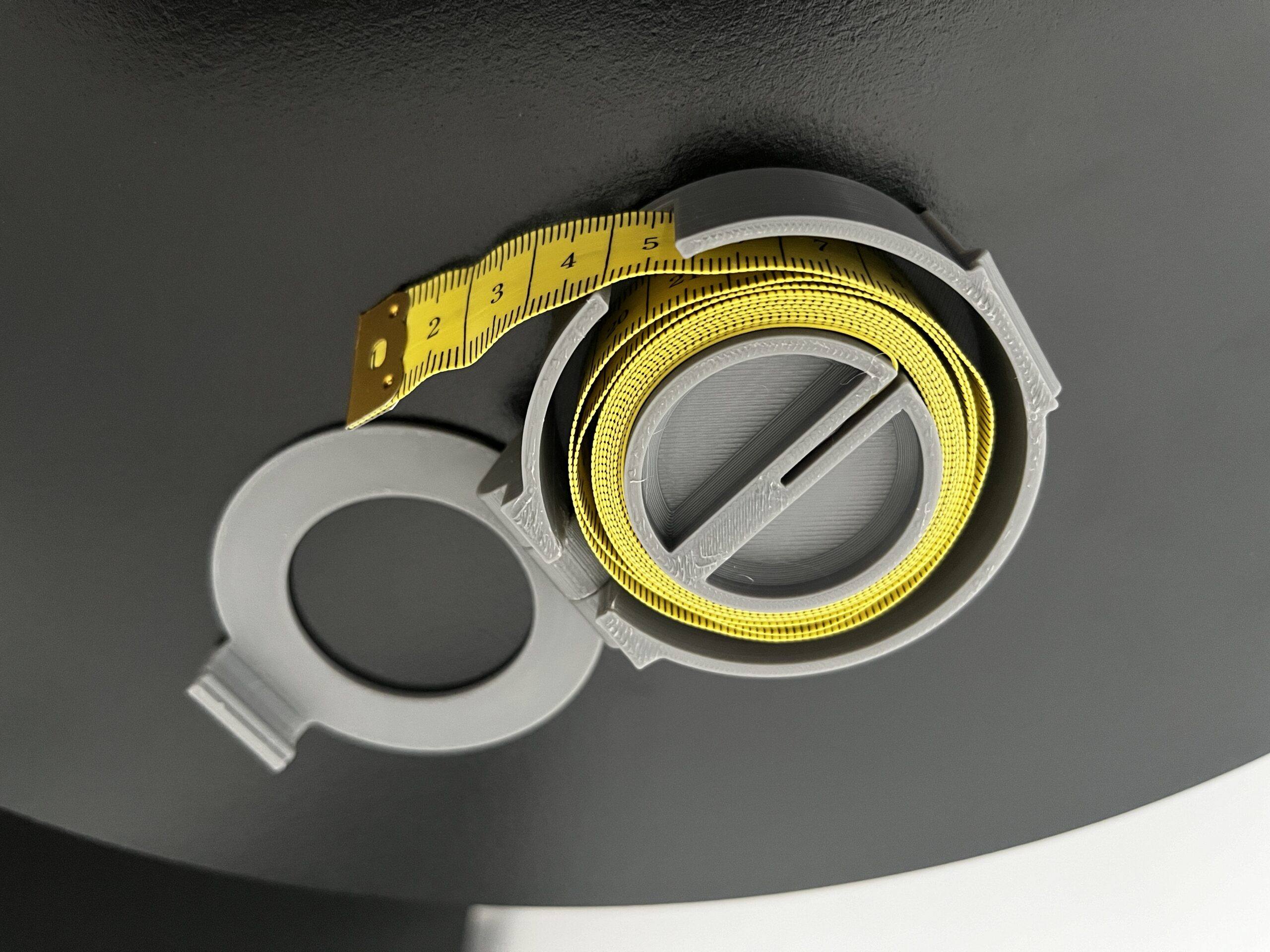 Sewing Meter Winder - print-in-place, parametric 3d model