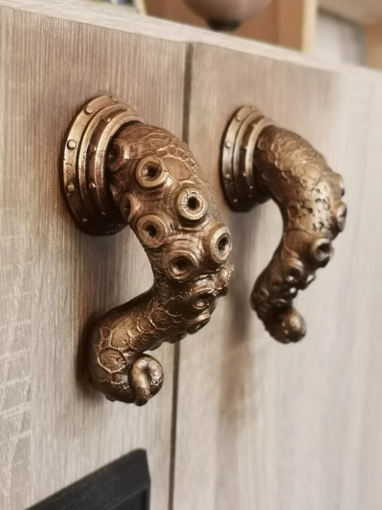 Lovecraftian Doorhandle2 3d model
