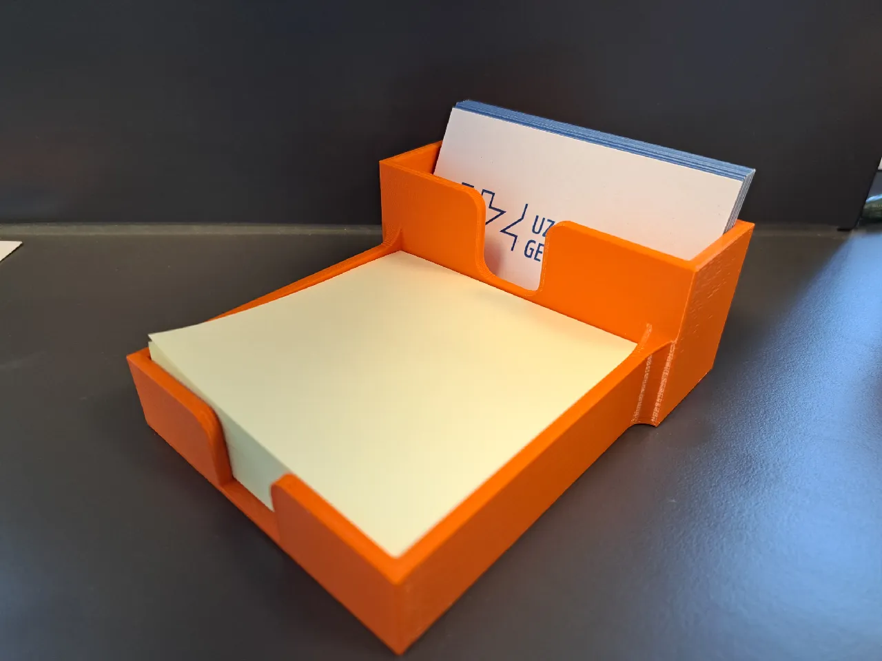 Post-It and business card holder 3d model