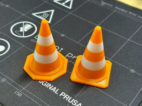 Traffic cone / pylon 3d model