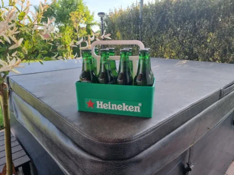 Heineken beer carrier for 0.25 liter bottles 3d model