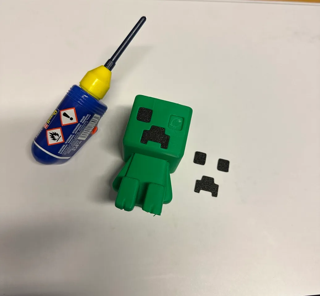 Minecraft Creeper Deskbuddy2 3d model